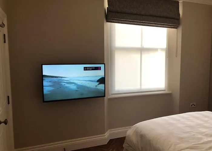 Homestay Sw6 Near Central London! A Plus Double Bed And Private Bath